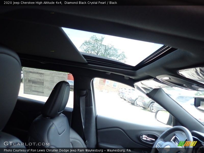Diamond Black Crystal Pearl / Black 2020 Jeep Cherokee High Altitude 4x4