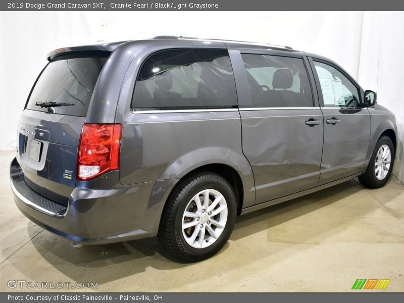 Granite Pearl / Black/Light Graystone 2019 Dodge Grand Caravan SXT