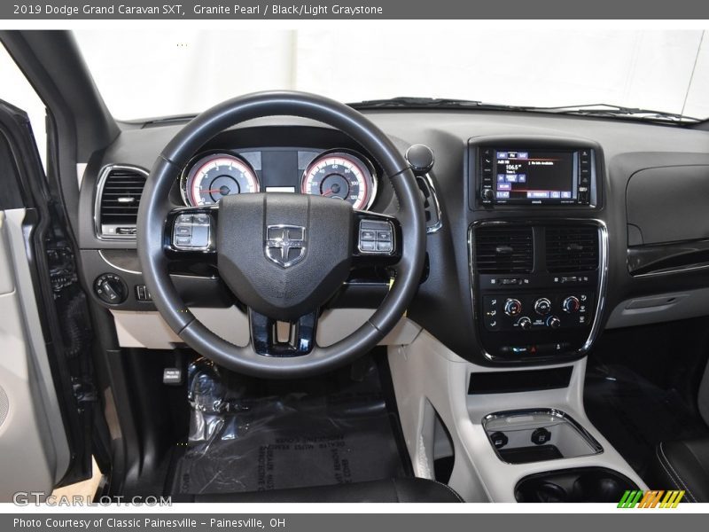 Granite Pearl / Black/Light Graystone 2019 Dodge Grand Caravan SXT