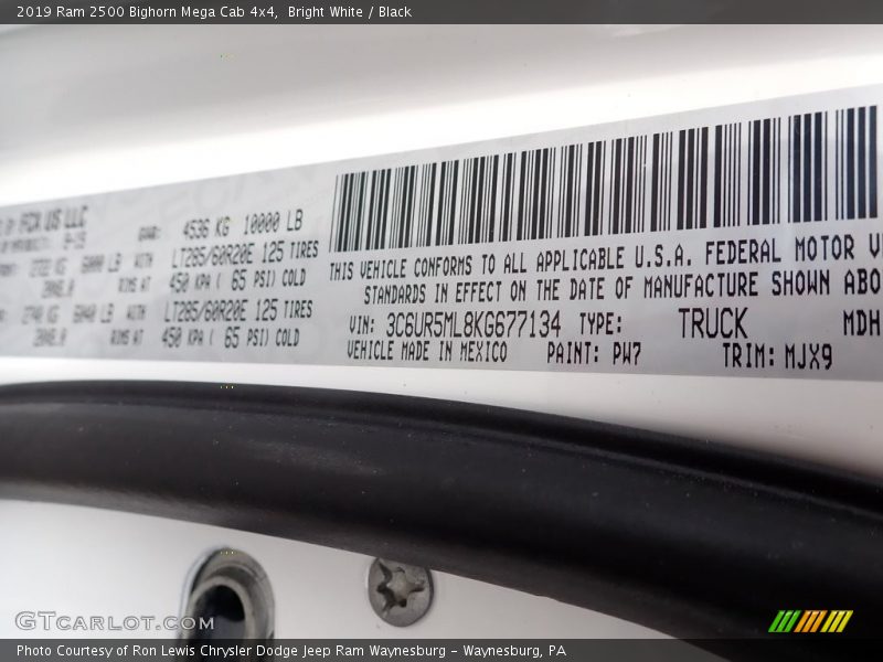 Bright White / Black 2019 Ram 2500 Bighorn Mega Cab 4x4