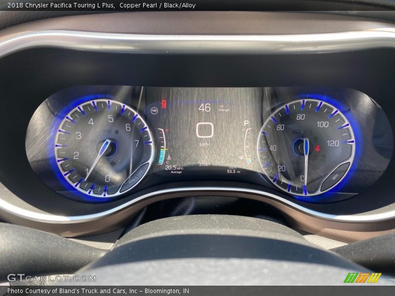 Copper Pearl / Black/Alloy 2018 Chrysler Pacifica Touring L Plus