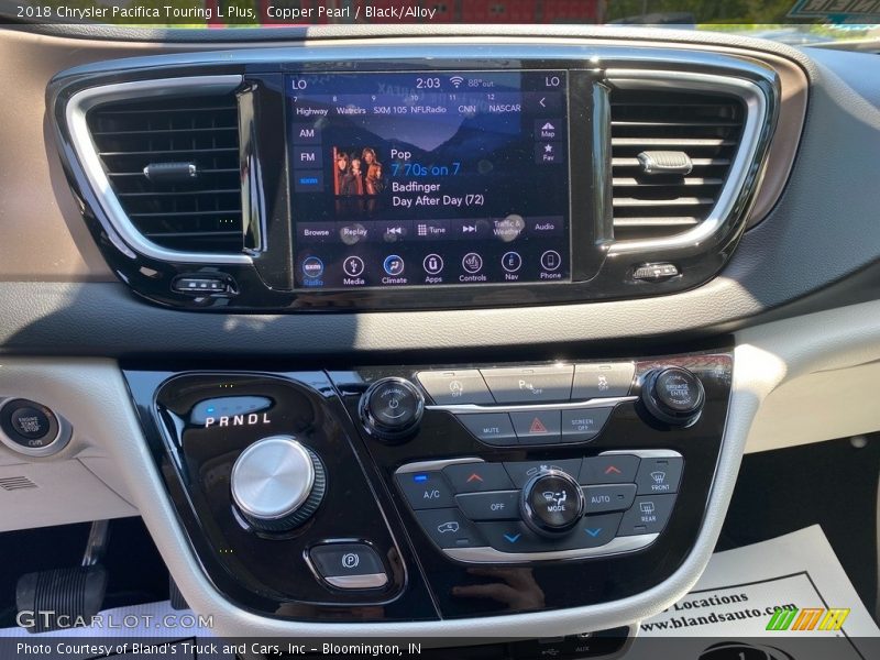 Copper Pearl / Black/Alloy 2018 Chrysler Pacifica Touring L Plus