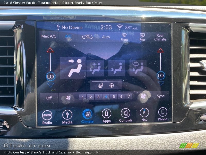 Copper Pearl / Black/Alloy 2018 Chrysler Pacifica Touring L Plus