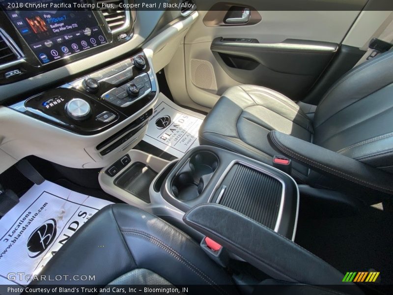 Copper Pearl / Black/Alloy 2018 Chrysler Pacifica Touring L Plus