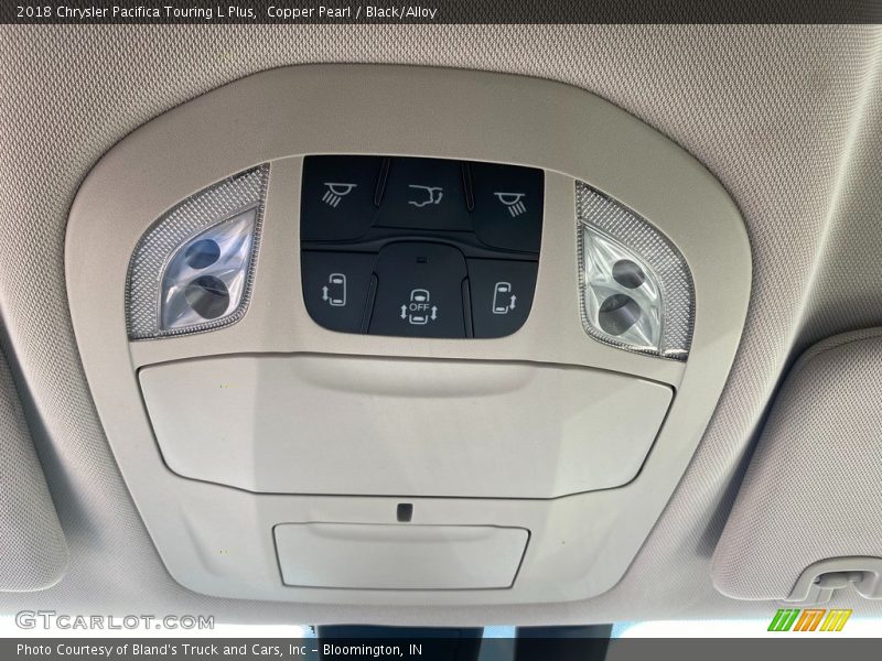 Copper Pearl / Black/Alloy 2018 Chrysler Pacifica Touring L Plus