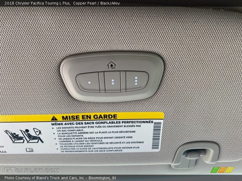 Copper Pearl / Black/Alloy 2018 Chrysler Pacifica Touring L Plus