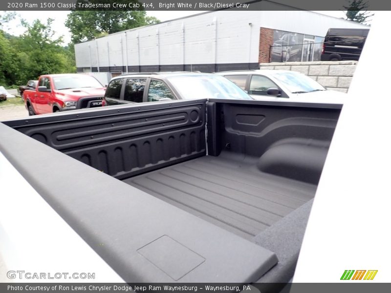 Bright White / Black/Diesel Gray 2020 Ram 1500 Classic Tradesman Crew Cab 4x4