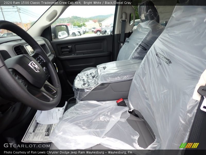 Bright White / Black/Diesel Gray 2020 Ram 1500 Classic Tradesman Crew Cab 4x4