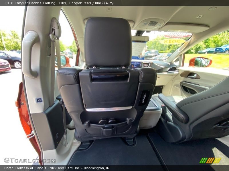 Copper Pearl / Black/Alloy 2018 Chrysler Pacifica Touring L Plus