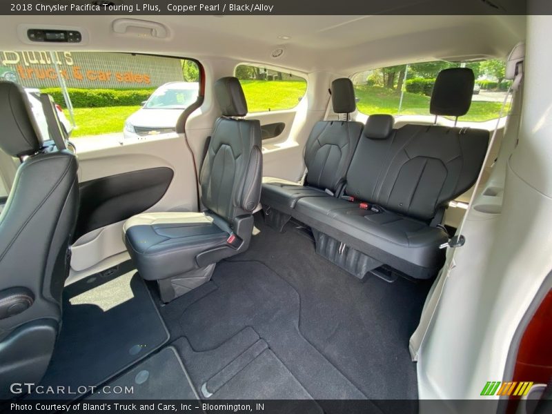 Copper Pearl / Black/Alloy 2018 Chrysler Pacifica Touring L Plus