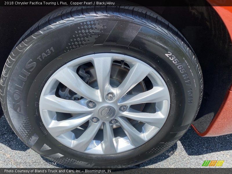 Copper Pearl / Black/Alloy 2018 Chrysler Pacifica Touring L Plus