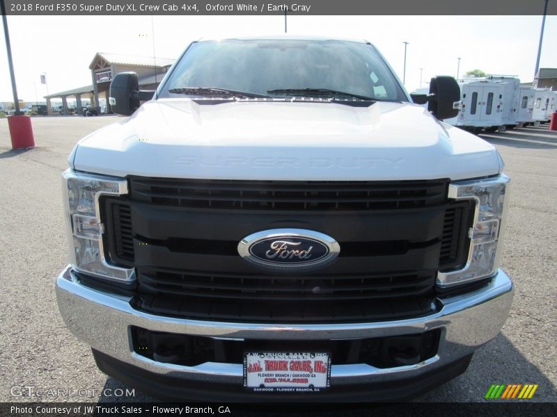 Oxford White / Earth Gray 2018 Ford F350 Super Duty XL Crew Cab 4x4