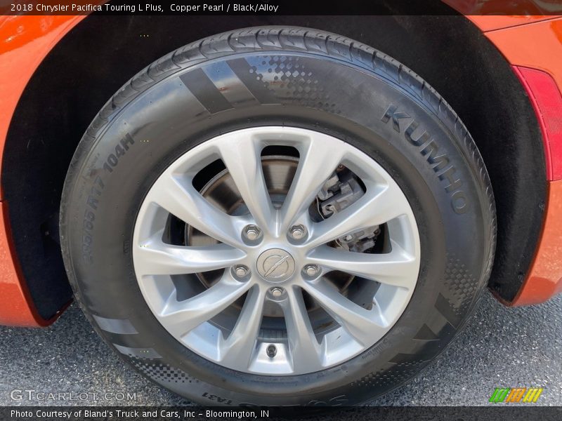 Copper Pearl / Black/Alloy 2018 Chrysler Pacifica Touring L Plus