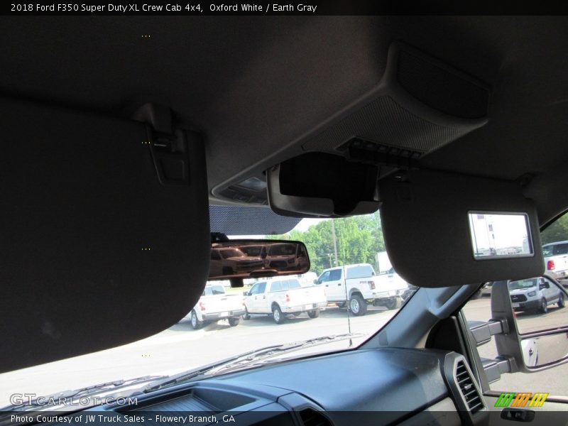 Oxford White / Earth Gray 2018 Ford F350 Super Duty XL Crew Cab 4x4