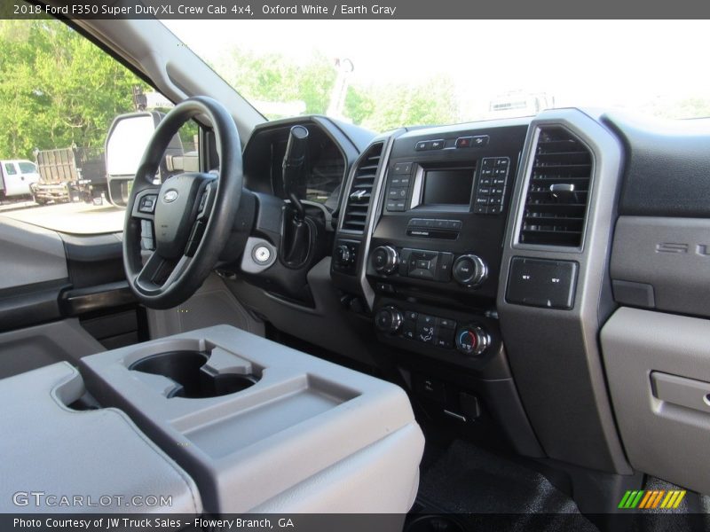 Oxford White / Earth Gray 2018 Ford F350 Super Duty XL Crew Cab 4x4