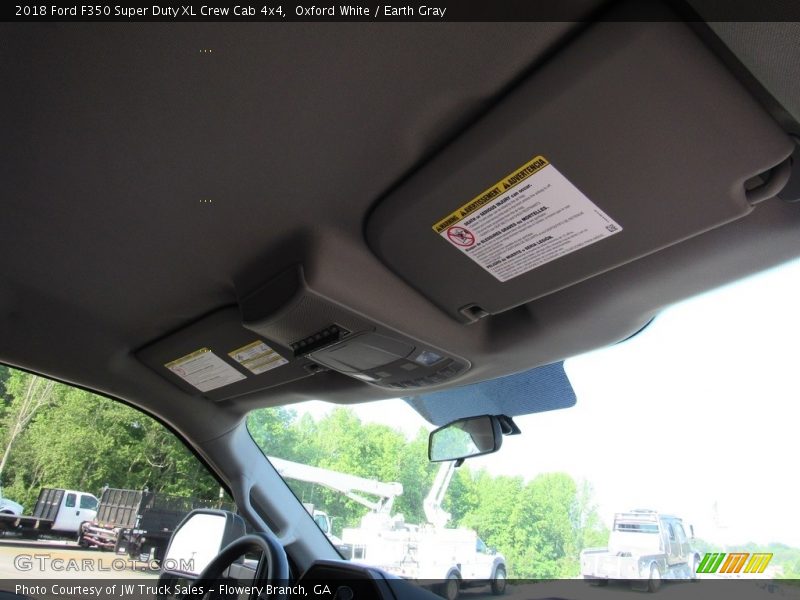 Oxford White / Earth Gray 2018 Ford F350 Super Duty XL Crew Cab 4x4