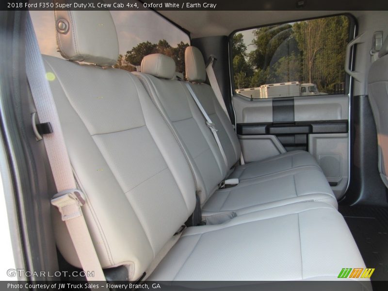 Oxford White / Earth Gray 2018 Ford F350 Super Duty XL Crew Cab 4x4
