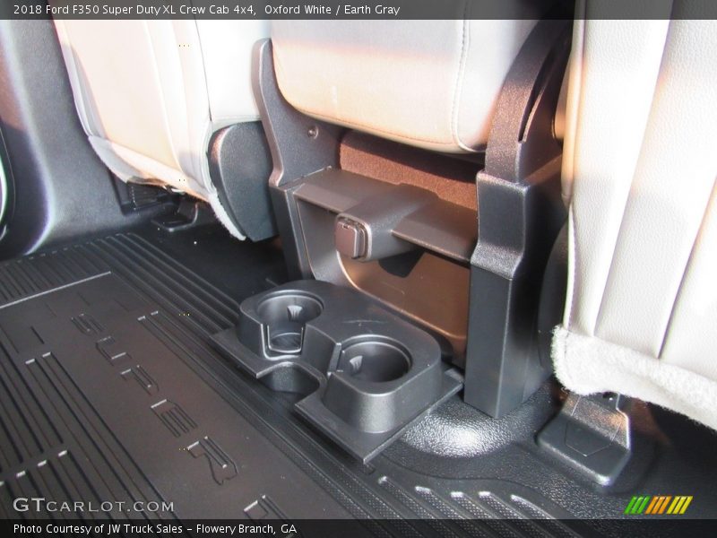 Oxford White / Earth Gray 2018 Ford F350 Super Duty XL Crew Cab 4x4