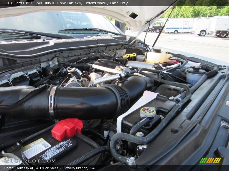 Oxford White / Earth Gray 2018 Ford F350 Super Duty XL Crew Cab 4x4
