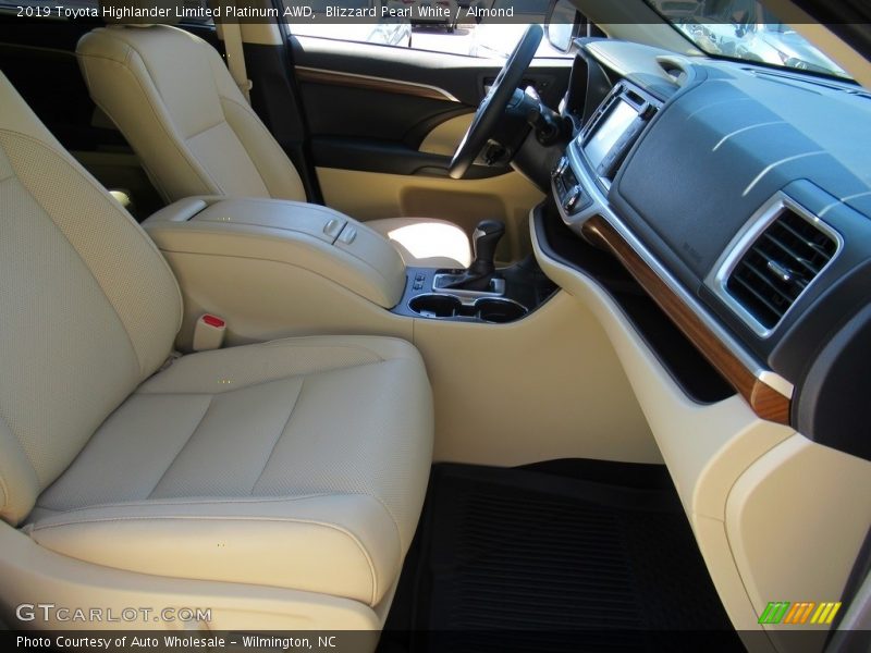 Blizzard Pearl White / Almond 2019 Toyota Highlander Limited Platinum AWD