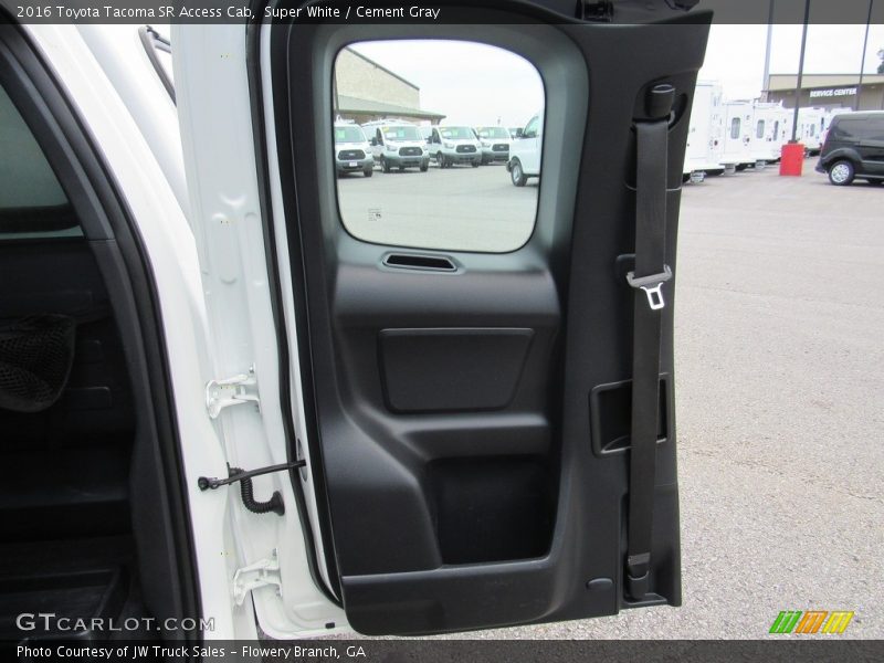 Super White / Cement Gray 2016 Toyota Tacoma SR Access Cab