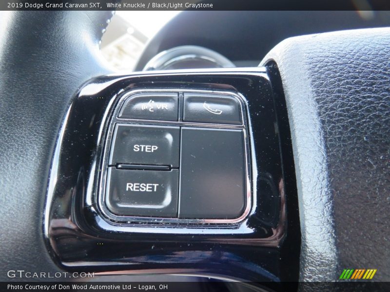 White Knuckle / Black/Light Graystone 2019 Dodge Grand Caravan SXT
