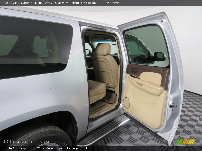 Quicksilver Metallic / Cocoa/Light Cashmere 2012 GMC Yukon XL Denali AWD