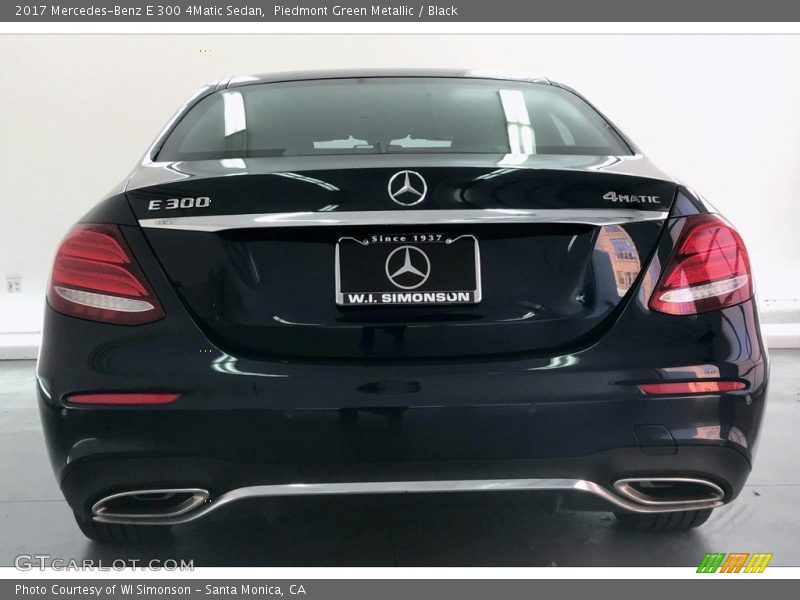 Piedmont Green Metallic / Black 2017 Mercedes-Benz E 300 4Matic Sedan
