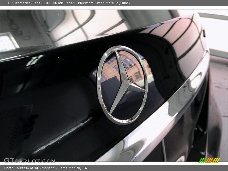 Piedmont Green Metallic / Black 2017 Mercedes-Benz E 300 4Matic Sedan