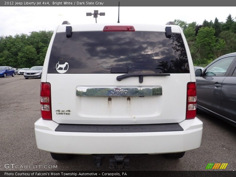 Bright White / Dark Slate Gray 2012 Jeep Liberty Jet 4x4