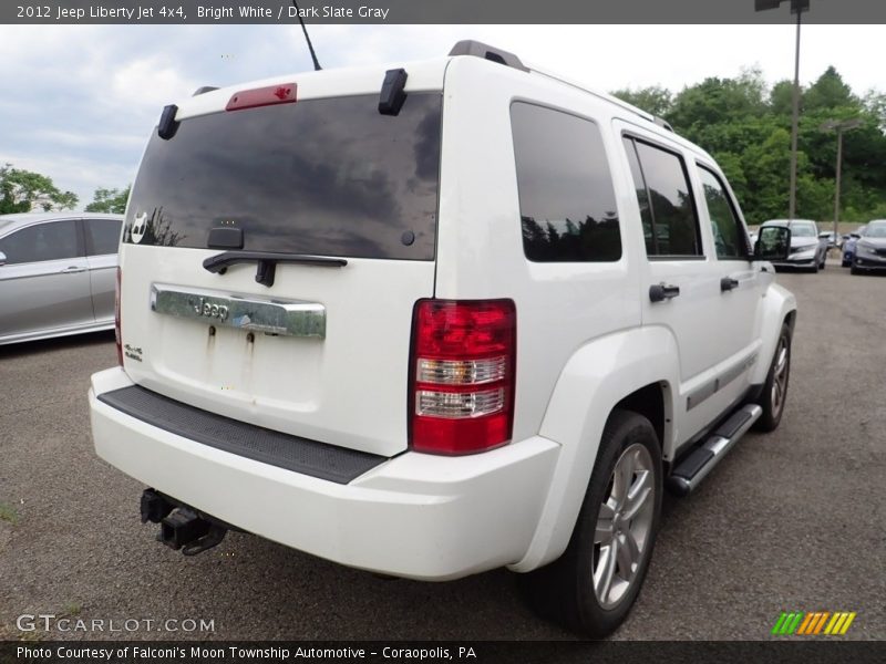 Bright White / Dark Slate Gray 2012 Jeep Liberty Jet 4x4