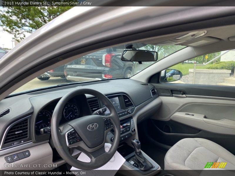 Symphony Silver / Gray 2018 Hyundai Elantra SEL