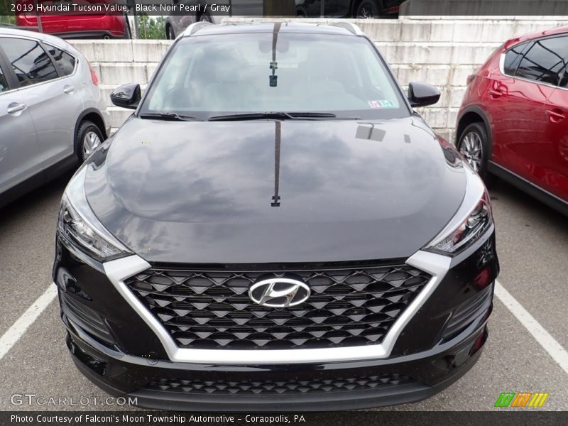 Black Noir Pearl / Gray 2019 Hyundai Tucson Value