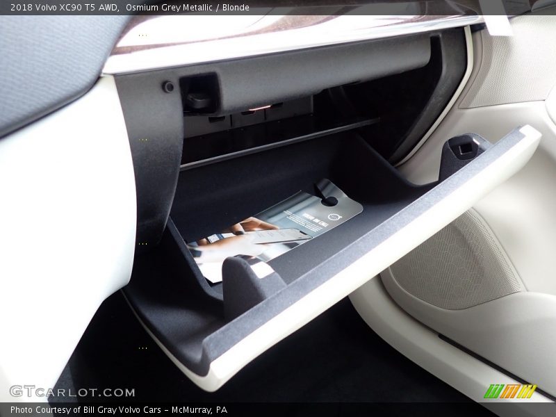 Osmium Grey Metallic / Blonde 2018 Volvo XC90 T5 AWD