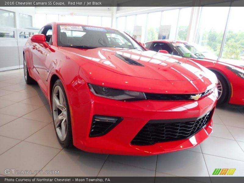 Red Hot / Jet Black 2016 Chevrolet Camaro SS Coupe