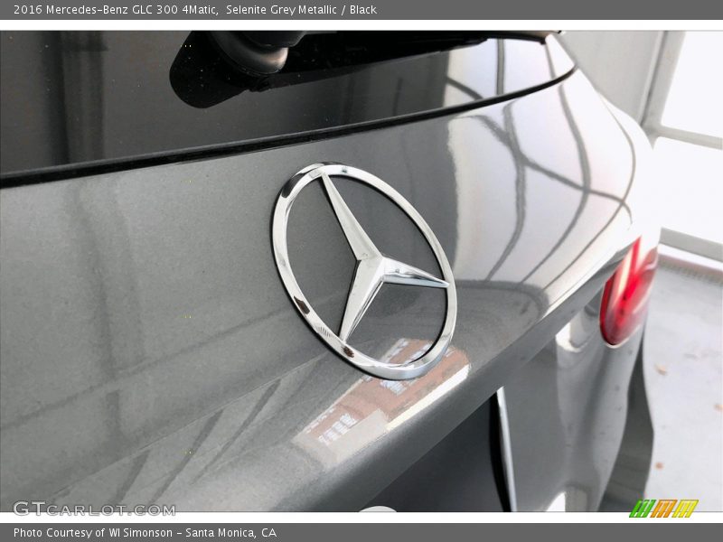 Selenite Grey Metallic / Black 2016 Mercedes-Benz GLC 300 4Matic