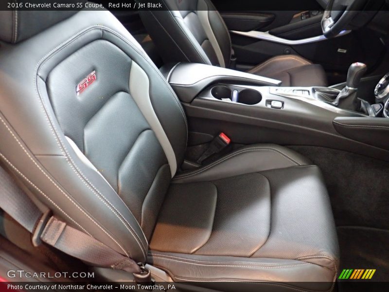 Red Hot / Jet Black 2016 Chevrolet Camaro SS Coupe