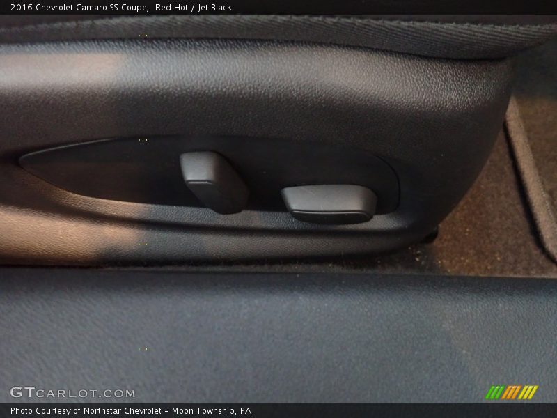 Red Hot / Jet Black 2016 Chevrolet Camaro SS Coupe