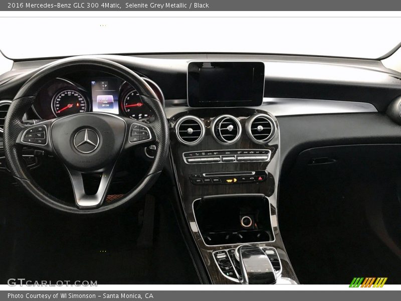 Selenite Grey Metallic / Black 2016 Mercedes-Benz GLC 300 4Matic