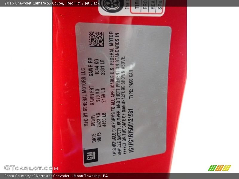 Red Hot / Jet Black 2016 Chevrolet Camaro SS Coupe