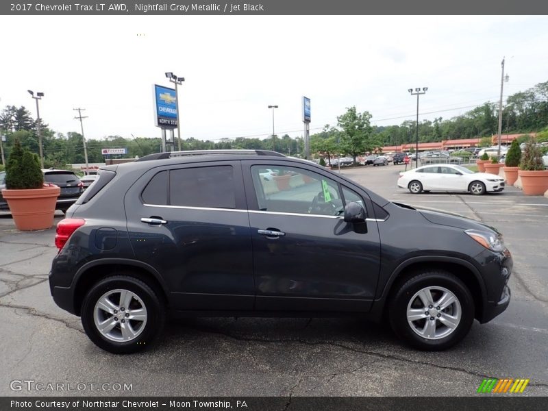 Nightfall Gray Metallic / Jet Black 2017 Chevrolet Trax LT AWD