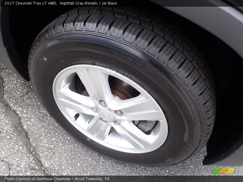 Nightfall Gray Metallic / Jet Black 2017 Chevrolet Trax LT AWD