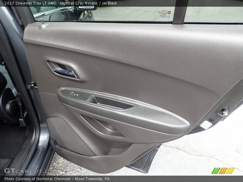 Nightfall Gray Metallic / Jet Black 2017 Chevrolet Trax LT AWD