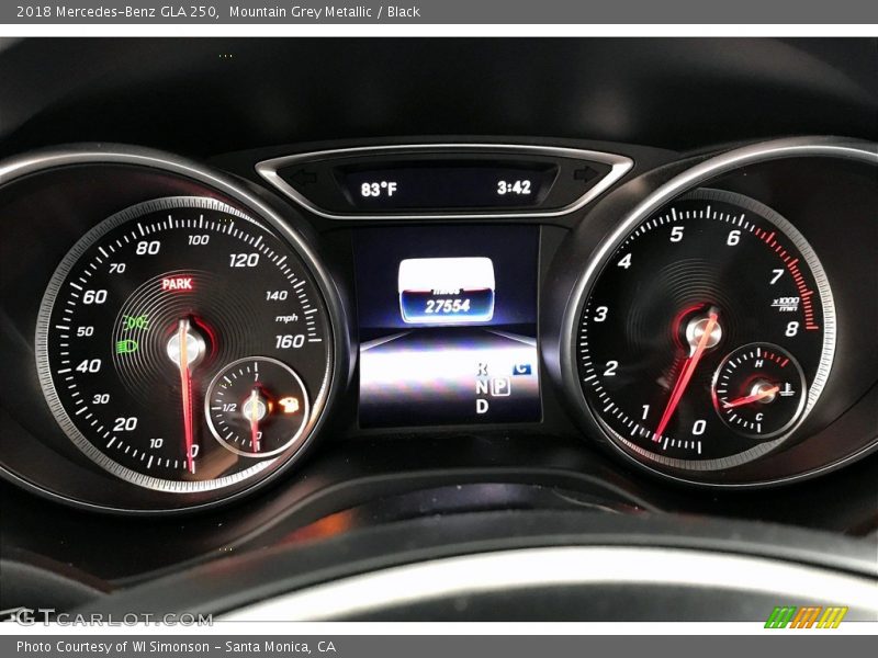 Mountain Grey Metallic / Black 2018 Mercedes-Benz GLA 250