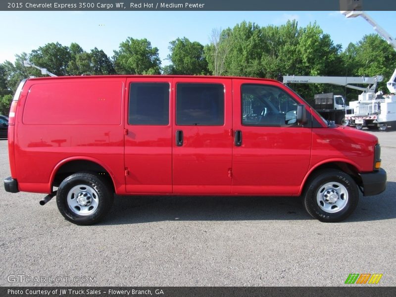  2015 Express 3500 Cargo WT Red Hot