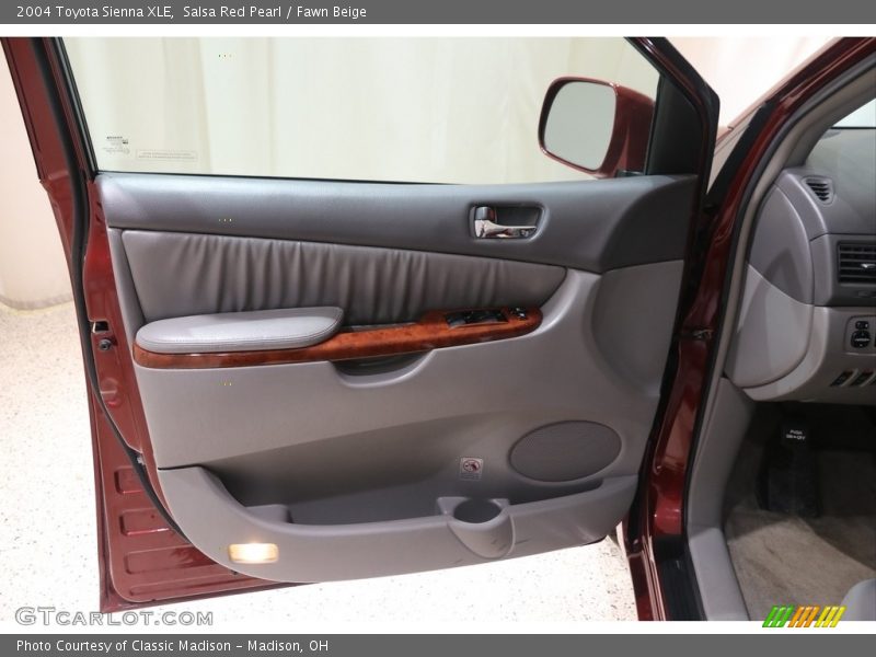 Salsa Red Pearl / Fawn Beige 2004 Toyota Sienna XLE