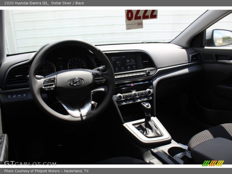 Stellar Silver / Black 2020 Hyundai Elantra SEL