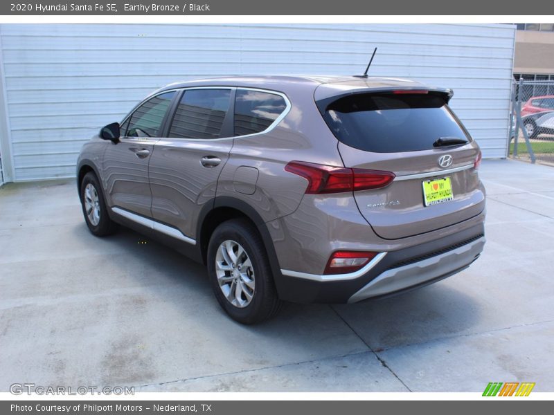 Earthy Bronze / Black 2020 Hyundai Santa Fe SE