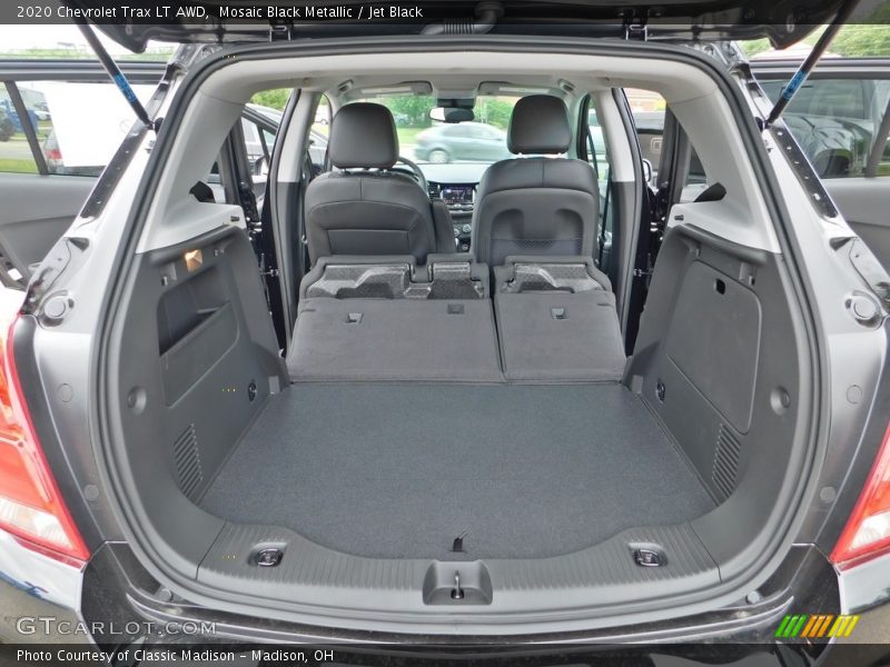 Mosaic Black Metallic / Jet Black 2020 Chevrolet Trax LT AWD