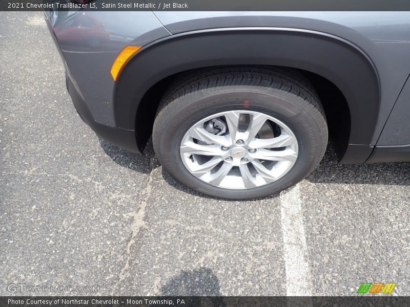 Satin Steel Metallic / Jet Black 2021 Chevrolet TrailBlazer LS